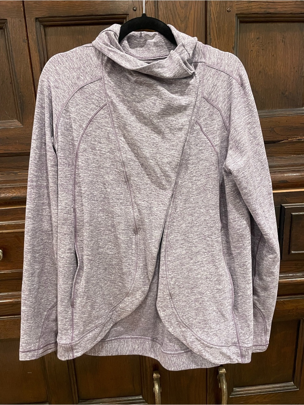 Lululemon Athletica Rulu Rally Wrap - Picture 3 of 9